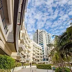 Garden Maisonette In Private Complex With Outdoor Dining Area Διαμέρισμα Saint Julian's