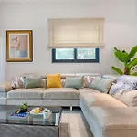 Garden Maisonette In Private Complex With Outdoor Dining Area Saint Julian's