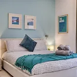 Garden Maisonette In Private Complex With Outdoor Dining Area Διαμέρισμα