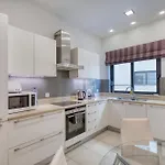 Garden Maisonette In Private Complex With Outdoor Dining Area * Saint Julian's