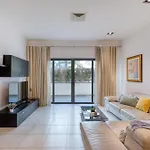 Garden Maisonette In Private Complex With Outdoor Dining Area Διαμέρισμα
