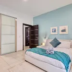 Διαμέρισμα Garden Maisonette In Private Complex With Outdoor Dining Area Saint Julian's