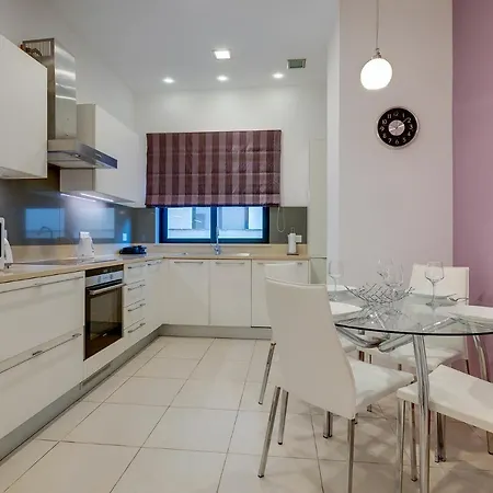 Seaside Oasis Your Own Private Getaway In St Julians *
