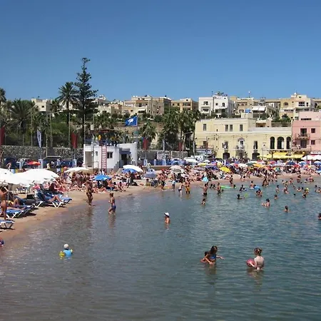 Exclusive Pendergardens Apt With Outdoor Dining Area * سانت جوليان