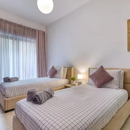 Garden Maisonette In Private Complex With Outdoor Dining Area Saint Julian's